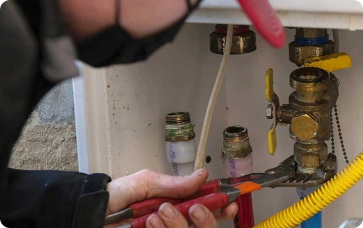 Plumber repairing a located water leak in San Jose